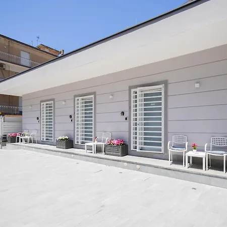 La Perla Luxury Rooms-3